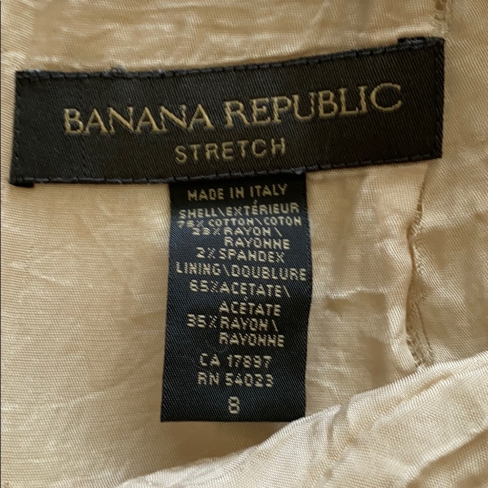 Banana Republic tan skirt size 8